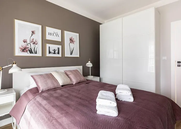 Pink Boutique 60m2 & Garage Appartamento Cracovia